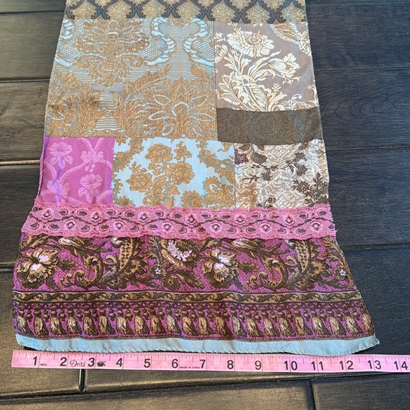 ๐3/$15 Elegant Multicolor Scarf - Picture 10 of 10